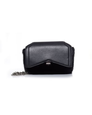 Givenchy axelväska i minkpäls med rosett