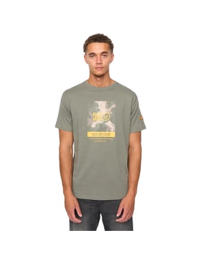 Duck and Cover Heren Camostack T-Shirt (Donkergroen)