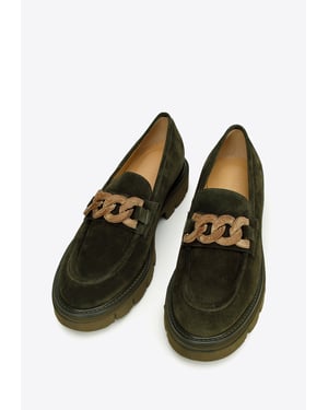 Wittchen Dames Suède Loafers met Decoratieve Ketting op Platform Donkergroen