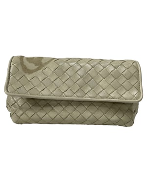 Bottega Veneta Butterfly Intrecciato Flap Clutch Bag in Beige Leather