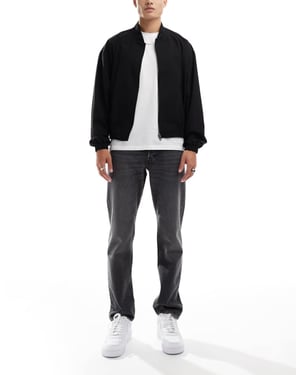 Jack & Jones Chris raka jeans i tvättad svart