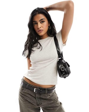 Veckodags linneblandning smal t-shirt i beige