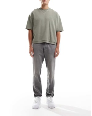 ONLY & SONS Yoke tapered fit jeans i tvättad grå