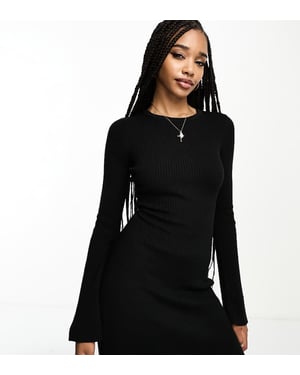 ASOS DESIGN Hög passform och svängd mini-klänning i svart