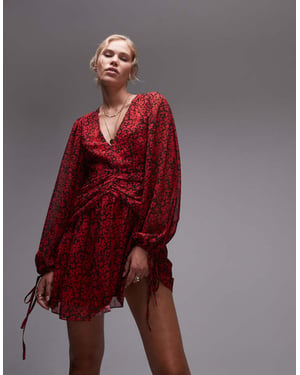 Topshop rynkad midja v-ringad miniklänning i röd blommig mönster
