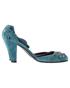 Marc Jacobs pumps med nitar och ankelrem i turkos mocka