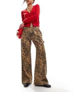 Cotton On vida ben avslappnade jeans i leopardtryckt denim