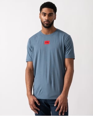 Diragolino212 HUGO Diragolino212 Label Logo Mens T-Shirt T-Shirt in Blue