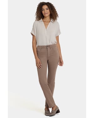 Marilyn Rechte Jeans | Elmwood