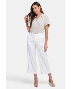 Wijd Lever Cargo Capri Broek In Stretch Linnen | Optisch Wit