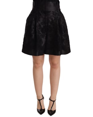 Dolce Gabbana Korte Broek met Bloemenborduursel