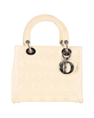 Dior Medium Lady Dior handtas met handvat in ivoorkleurig lakleer