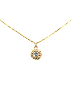 Gold Pendant Necklace