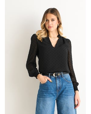 Svart blus med volangkrage i dobbychiffong