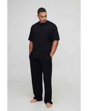 MAN Loungewear Oversized T-Shirt And Relaxed Jogger Set