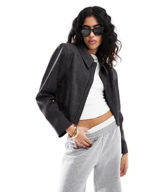 ASOS DESIGN topp med krage, kort bomberjacka i rutigt mönster