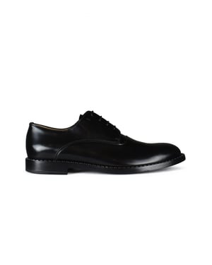 Fendi Loafers i läder Svart