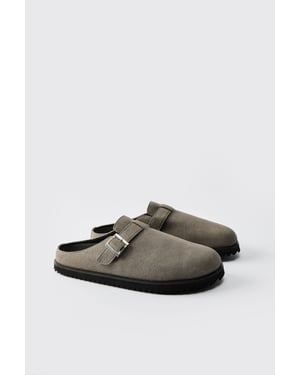 Skater Sole Buckle Detail Mule