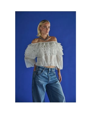 Aaiko Heritage bloom top