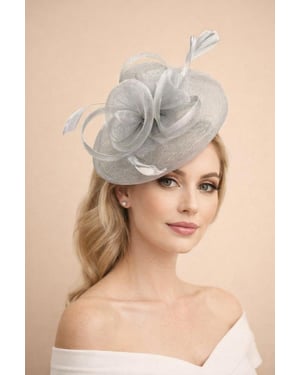 Floral Fascinator with A Wide Base in Light Grey