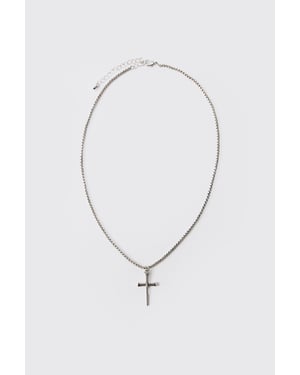 Gothic Cross Necklace in Silver