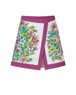 A-lijn rok met bloemenprint — Fris, artistiek en perfect voor zomerse elegantie