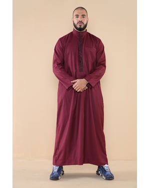 Mens Wine Thobe Jubba Emirati Islamic Arabic Eid Embroidery Kaftan Jubbah Robe