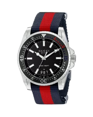 Gucci YA136210 Duikhorloge met zwarte wijzerplaat - Stijlvol en functioneel