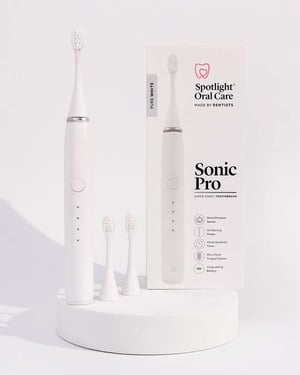 Spotlight Oral Care Sonic Pro White