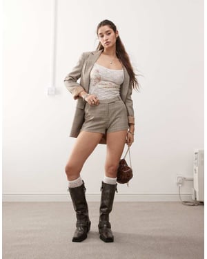 Miss Selfridge co-ord skräddarsydd fyrkantig kavajshorts i brun rutigt mönster
