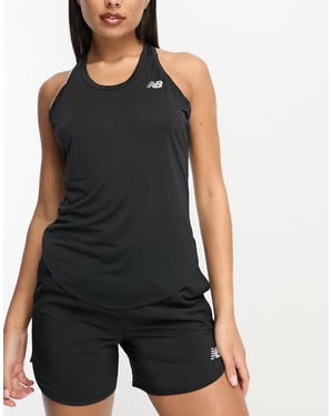New Balance Accelerate linne i svart