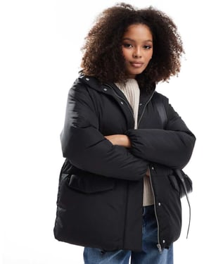 ASOS DESIGN oversize pufferjacka med huva i svart