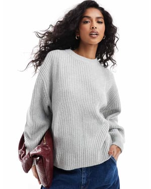 ASOS DESIGN kraftig rundhalsad ribbstickad tröja i grått