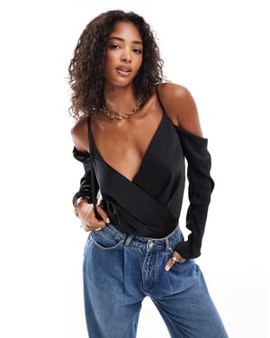 ASOS DESIGN bodysuit med kalla axlar i svart