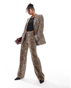 YAS högmidjade utsvängda byxor set i leopardmönster - MULTI