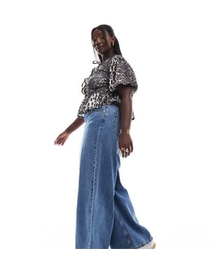 ASOS DESIGN Curve vida-jeans i medelblå - MBLUE