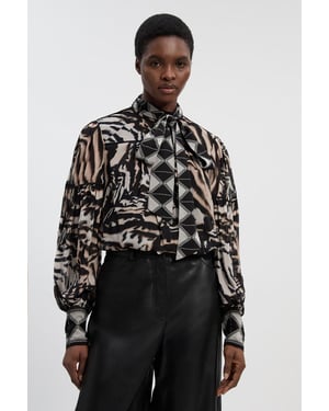Animal Print Viscose Georgette Balloon Sleeve Woven Blouse