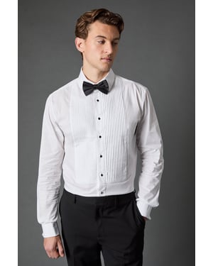 White Pleat Front Tailored Fit Long Sleeve Dress Shirt