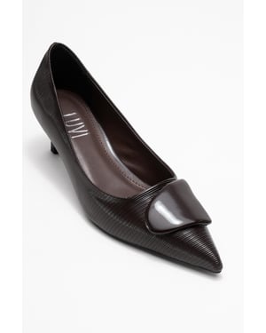 Briana Gesp Puntige Neus Pump (Dames)