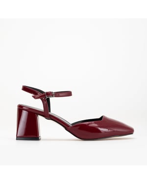 Kayla Pumps met Blokhak
