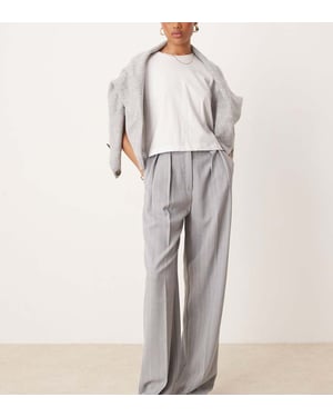 ASOS DESIGN Tall tailored wide leg trousers with pleat detail in grey stripe