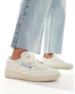 Reebok Club C 85 vintage trainers in off white