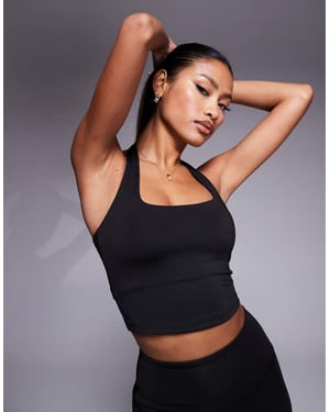 4505 halter neck performance vest with inner bra in black