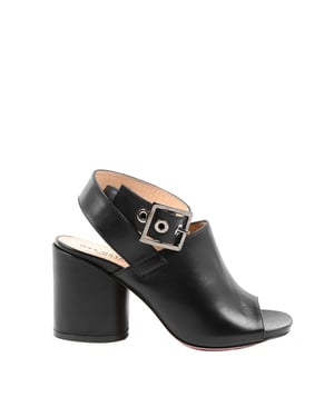 Läder Spänne Sandaler Mellanhöjd Stil