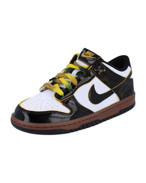 Dunk Low SE GS Trainers