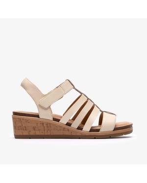 Kacha Step Cream Leather Sandals