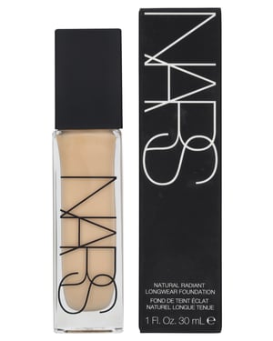 Nars Natural Radiant Longwear Foundation