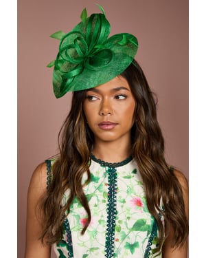 Loop And Feather Upturn Disc Fascinator