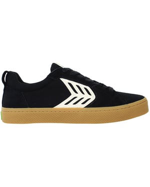 Cariuma Catiba Pro Unisex Black Plimsolls