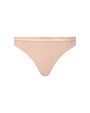 Chantelle String